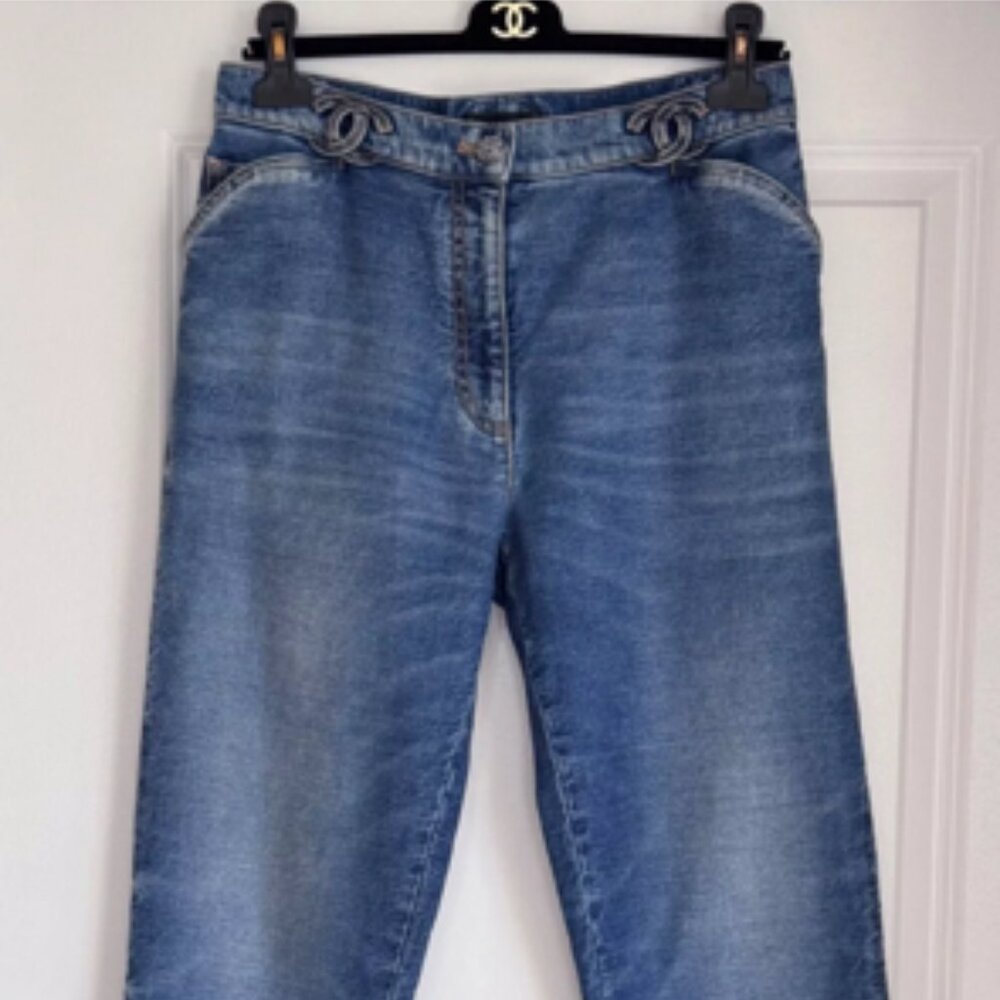 🎊 SOLD 🎊AUTHENTIC 2024 SS24 Runway Chanel Denim Jeans, Size 38